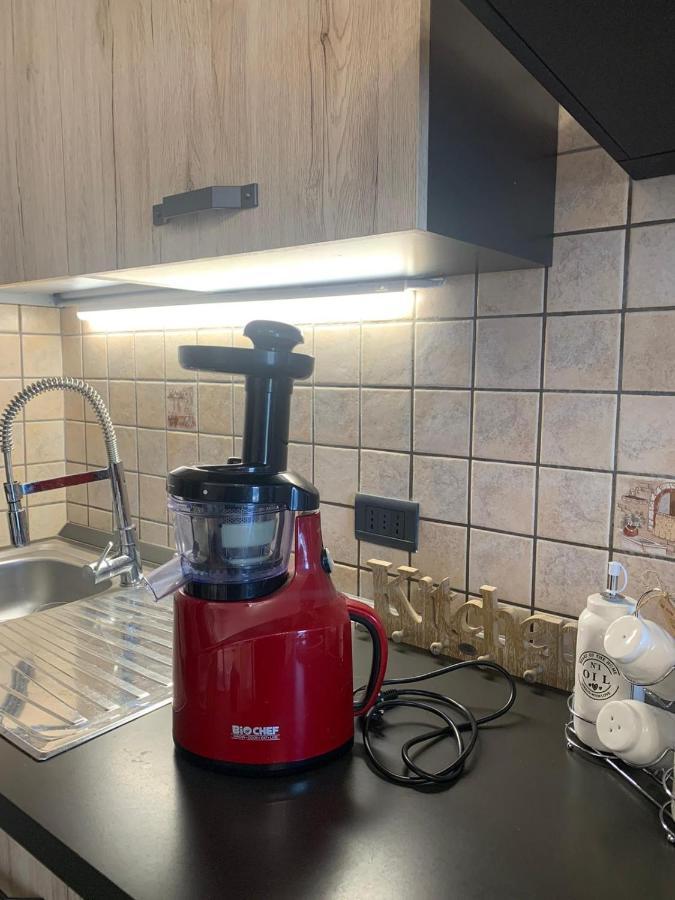 Maison Diletta Castelletto sopra Ticino Eksteriør billede